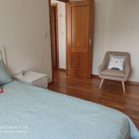Luminoso Y Acogedor Apartamento En La Playa Oleiros Eksteriør billede