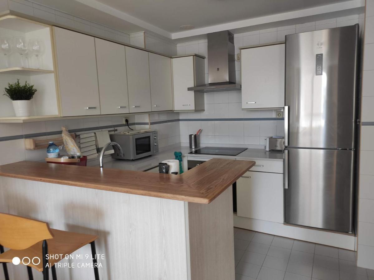 Luminoso Y Acogedor Apartamento En La Playa Oleiros Eksteriør billede